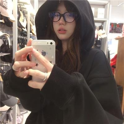 双面女蝎星